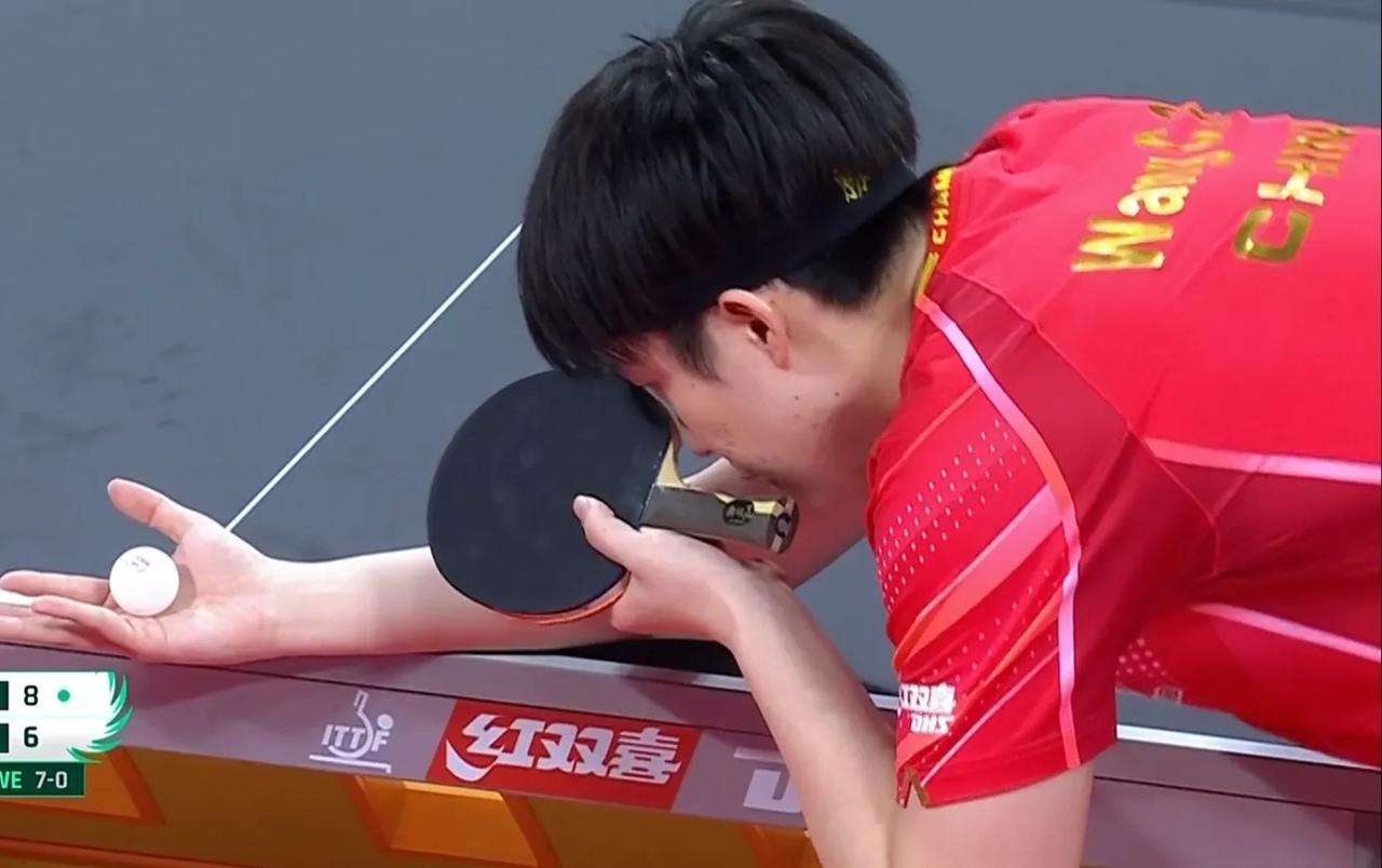 成都国际乒联混合团体世界杯，
中国队VS瑞典队，
第一盘：林高远/王曼昱3：0胜