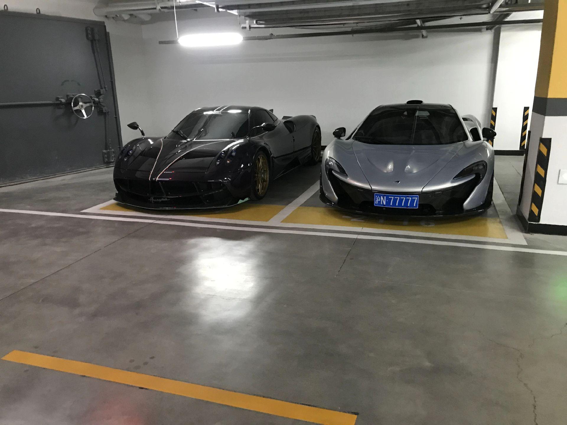 记忆越来越模糊，只记得那年的济南城神车云集