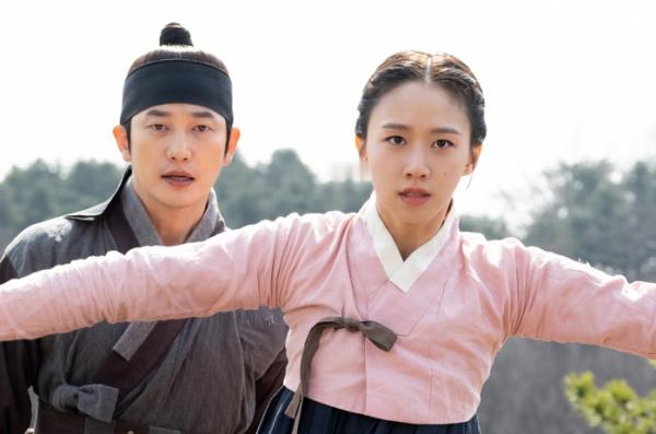 韩剧回顾 风云碑 首播6周年主演：朴施厚、高圣熙、田光烈、成赫 2020.05.
