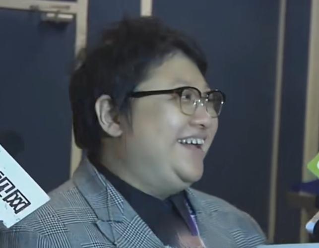 韩红为广西横州洪灾捐款，真的太值得点赞了。这次广西暴雨成灾，城市被淹、村落断路，