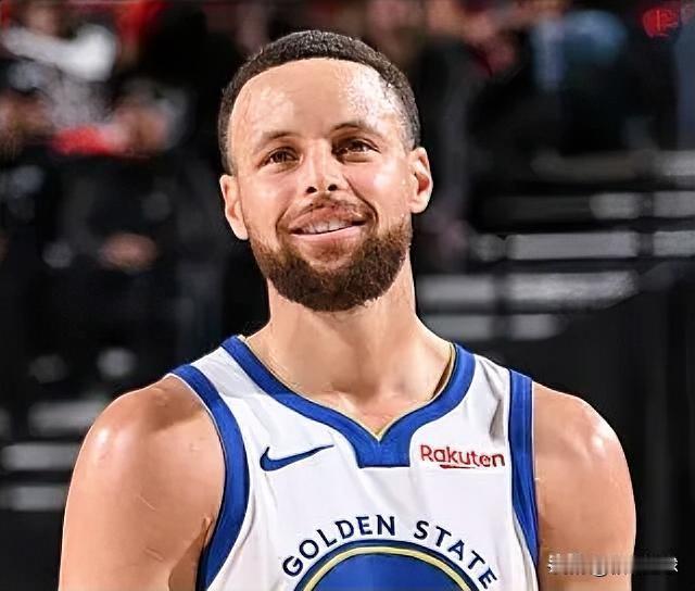 库里坚守勇士17年！成现役最忠诚球员

美媒Basket‑Infos近日在社媒更