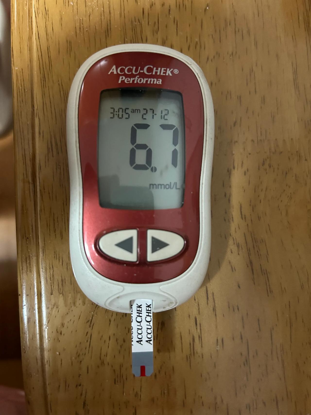 晒图笔记大赛从女儿家回来一周了，也是忙着扫卫生，干活，没顾上血糖的事情，今二十八