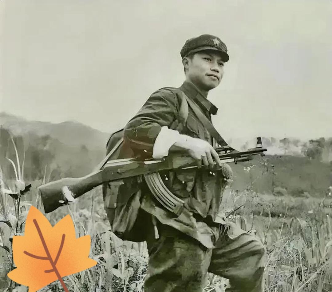 1981年参加过越南自卫反击战的申石头，复员转业回家，发现自己亲手垫出来的宅子，