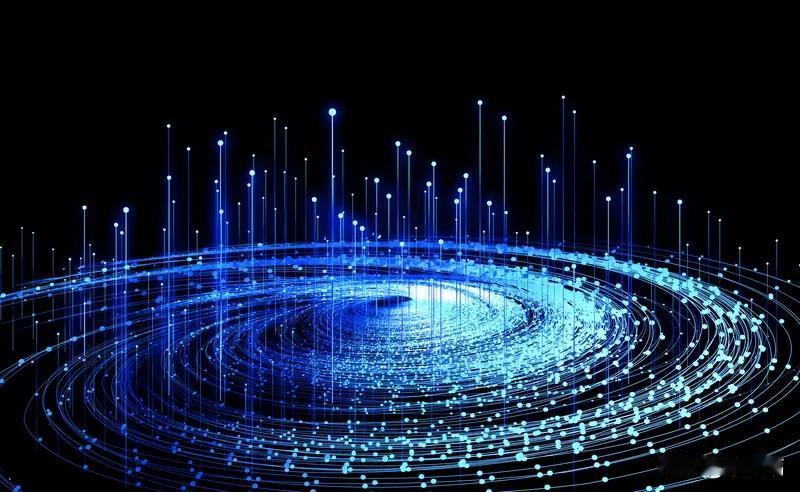 数字经济是经济生活与数字技术深度绑定的新形态，“数据”成新能源，“互联网”是新基