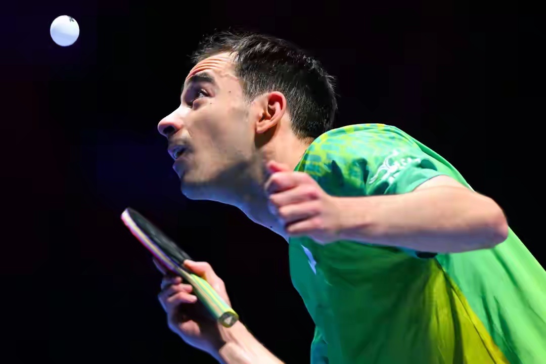 乒乓球——世界杯男子单打小组赛：雨果胜扬察里克乒乓球体育明星 3月31日，在中国