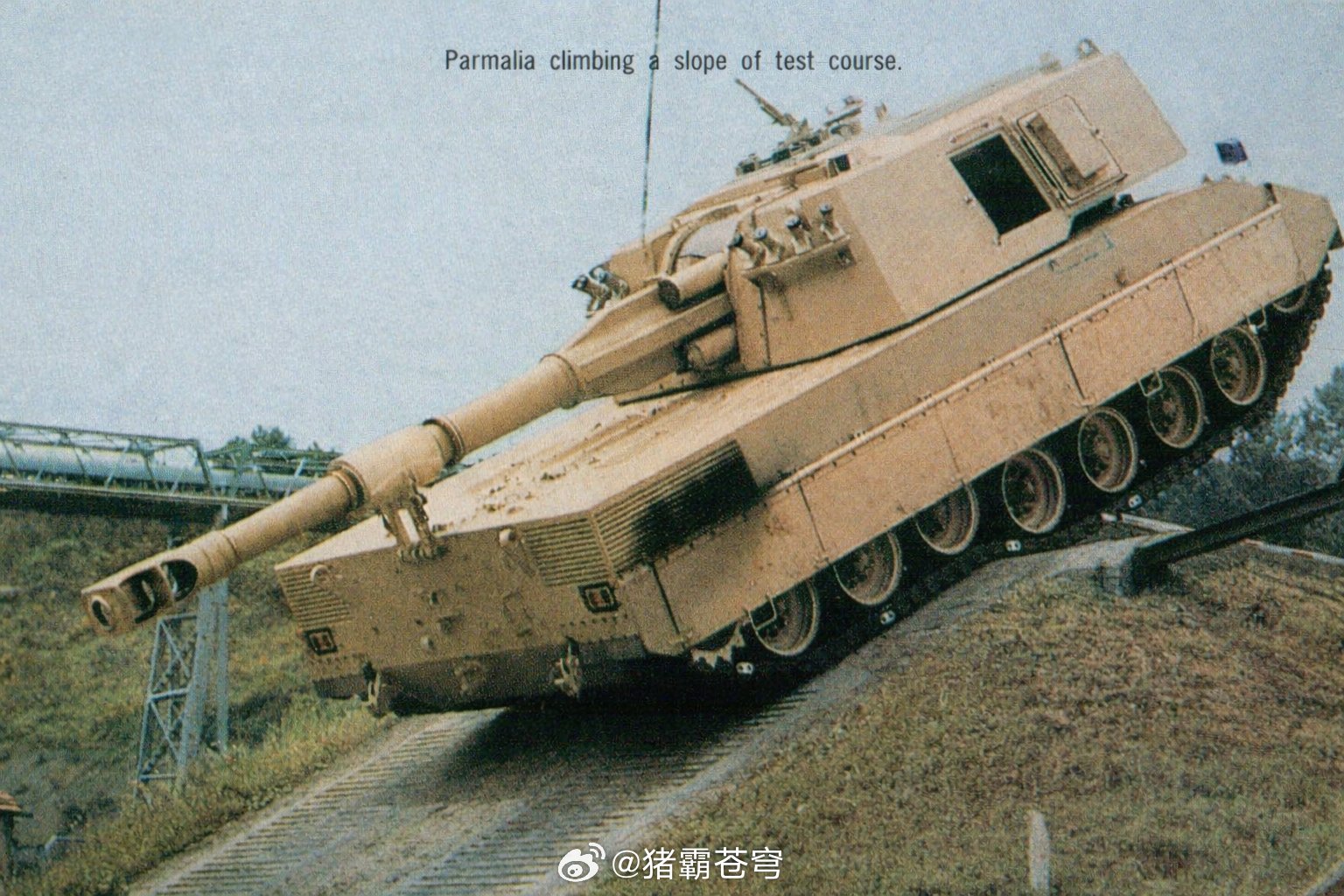 烽火问鼎计划20世纪80年代中期，一架Palmaria 155/41 SPH自行