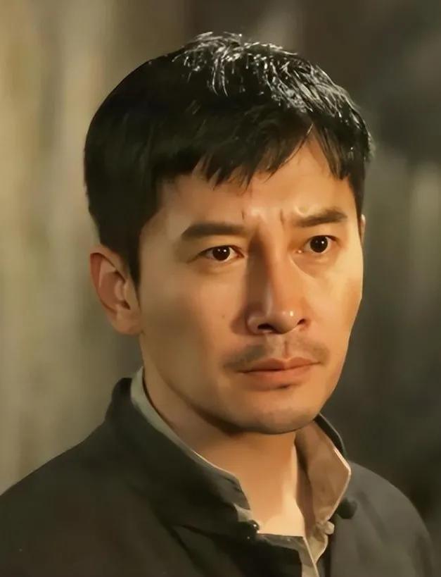 霍飞的扮演者 王梓权，原名王凯，1983年4月6日出生于山东省，中国内地影视男演