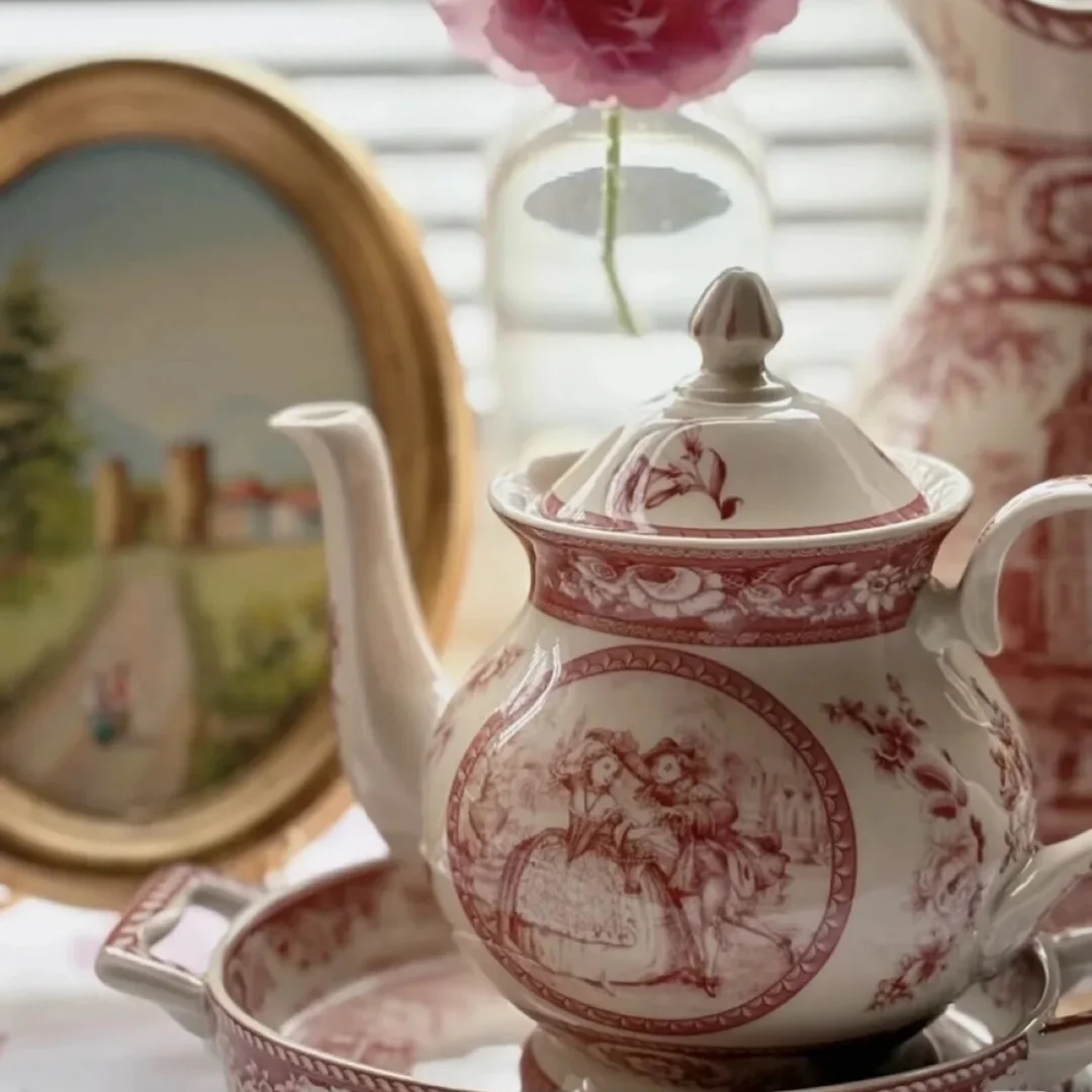 釉中彩的法式复古茶壶也太美了💖