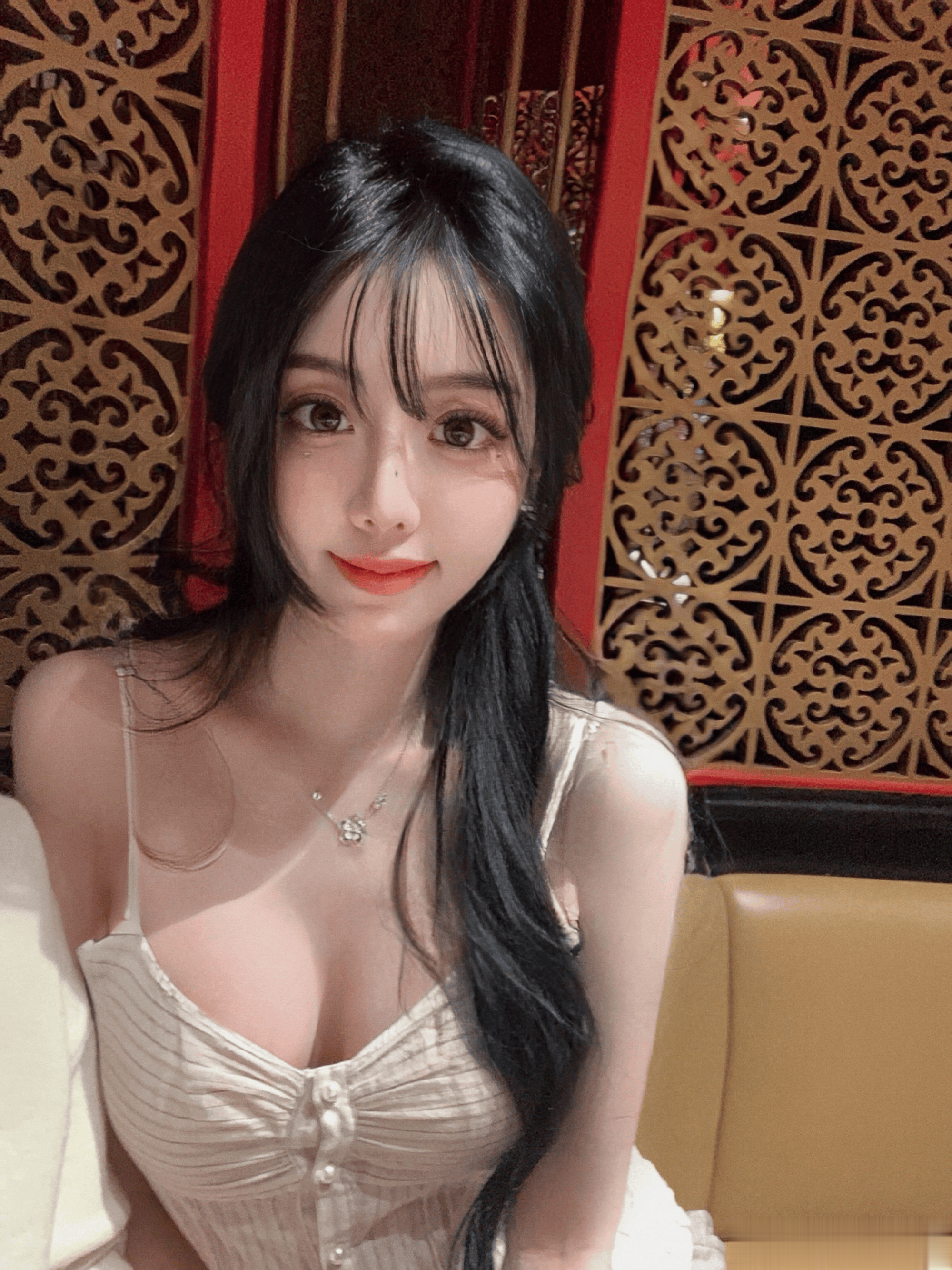 梓墨女友朱天天发文：尽自己所能，去弥补凤凰山的遗憾！