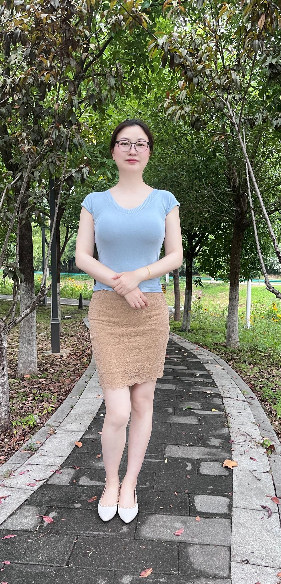 明天和意外，你永远都不知道，哪个会先来我们总以为来日方长，却忘了世事无...