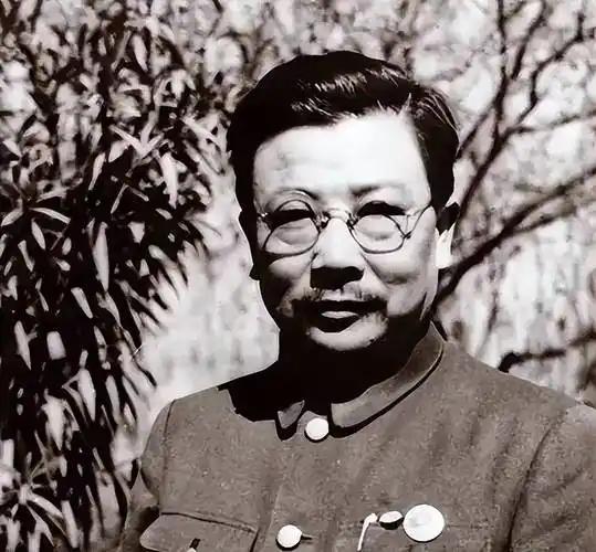 抗美援朝停战谈判时，美国派出了5名高手，我方正不知该派谁去时，毛主席直接点名一人