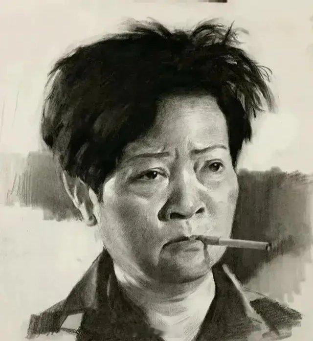上午10:45    我有一些摇摆，但隐约总有点不放心！指数运行了一个多小时，整
