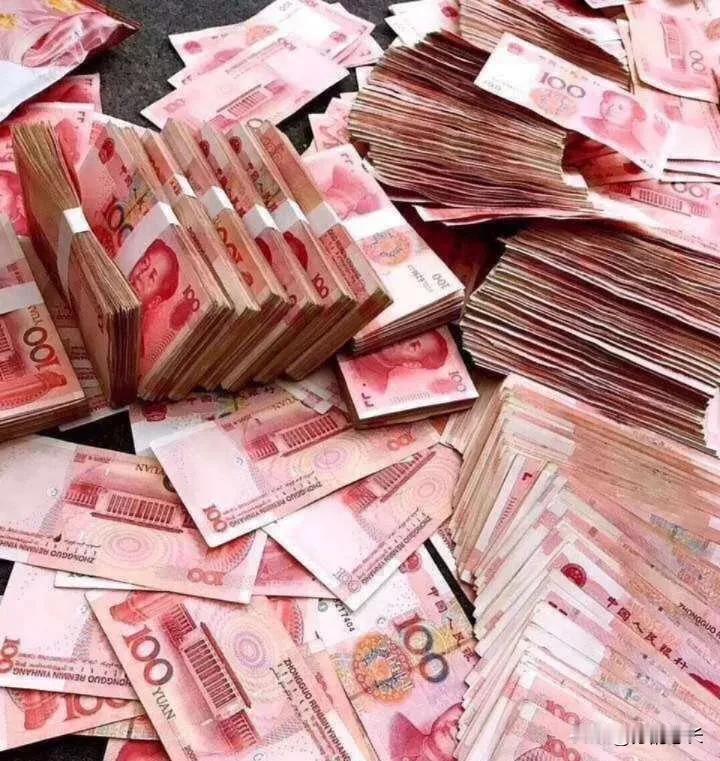 为什么我们存不下钱，但父母却可以，并非钱不值钱了，而是我们在这些方面真不如我们的