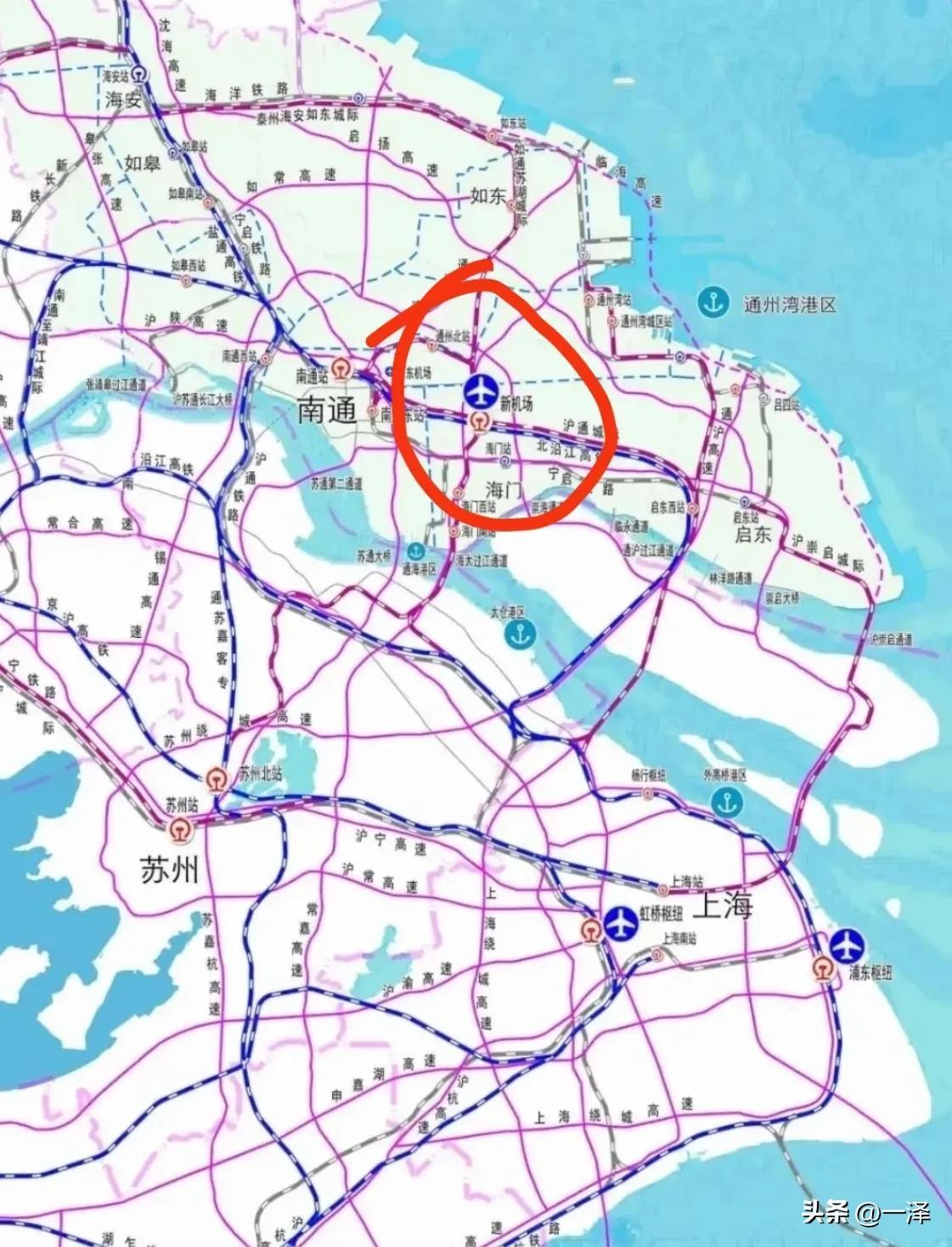 南通新机场，也就是上海第三机场，将在2035年建成。新机场设计年旅客吞吐量400