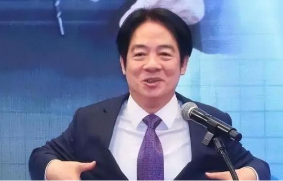 赖清德表示，“中国大陆的武力迅速发展，到今天为止，没有一枚炮弹打到台湾省，这都要