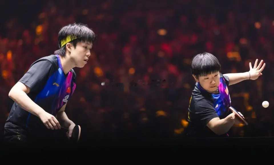 直落3局胜出！孙颖莎/王楚钦轻取印度组合，总决赛强势开门红12月10日，WTT香