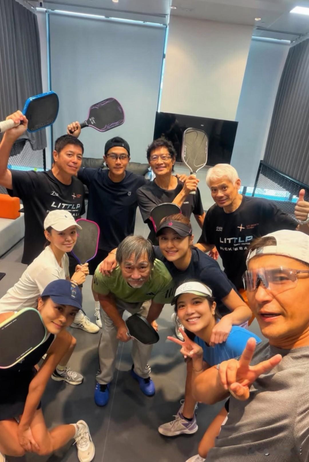 刘恺威黎纪君承认恋情