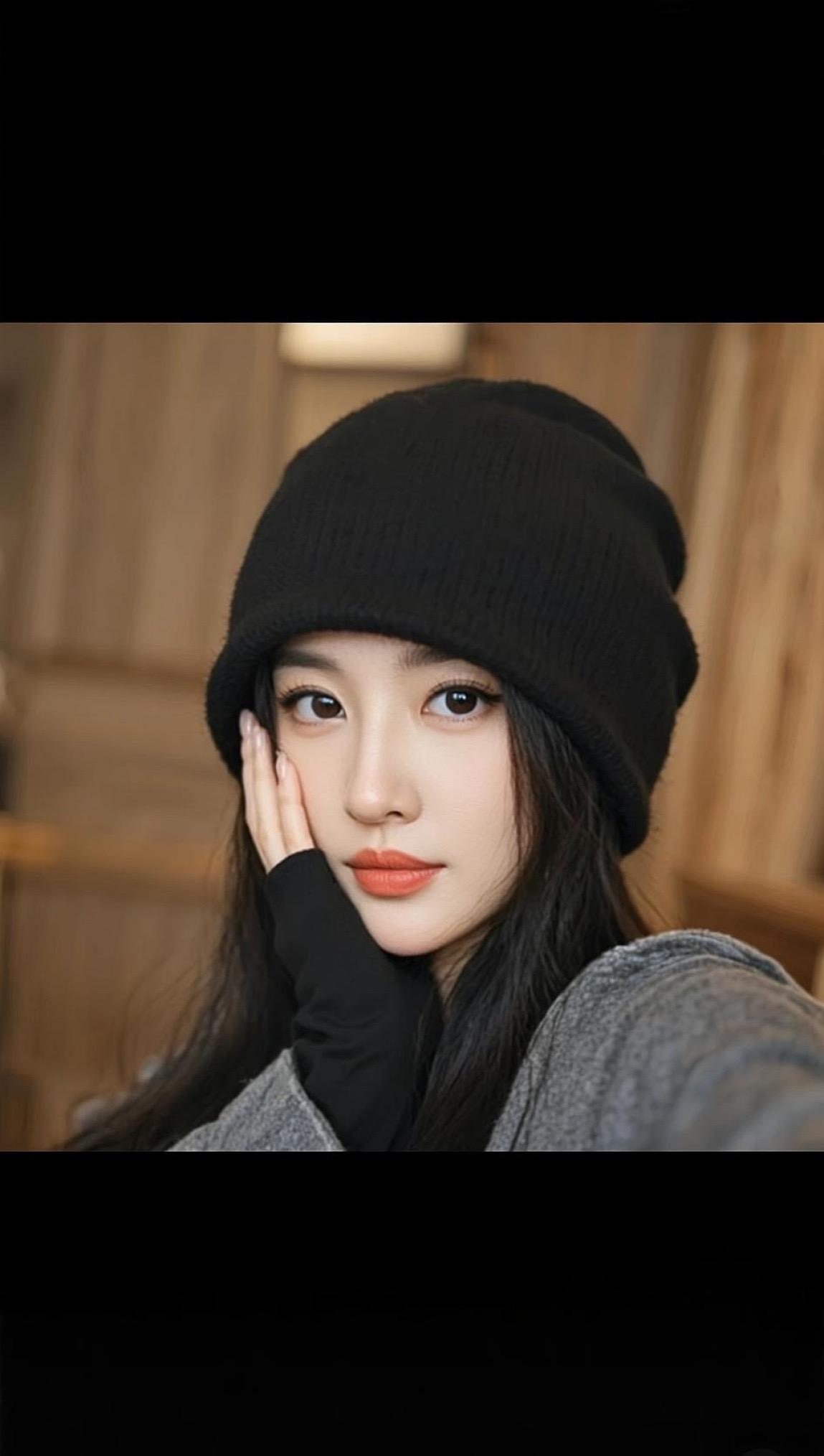 抖音推广 低饱和自拍 抖音ai创作 帽子 每日分享