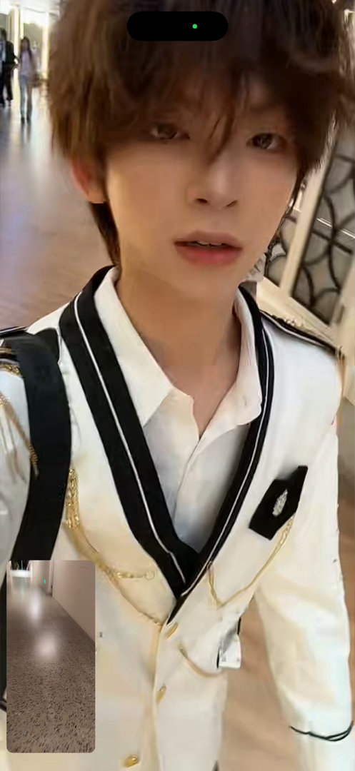 我爸爸真太帅了。 ​​​