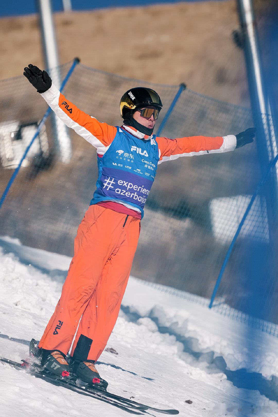 空中技巧国家队比赛服有多少黑科技 空中技巧国家队比赛服实力出圈！防风雪、透气面料