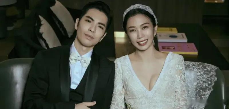 #林熙蕾女儿将担任萧敬腾婚礼花童#林熙蕾大女儿是萧敬腾干女儿，小女儿是 Summ