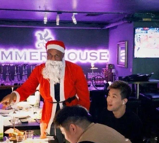 郭艾伦复出2场，广州龙狮2连胜！本赛季郭艾伦出场4场，龙狮4战3胜 青岛男篮vs