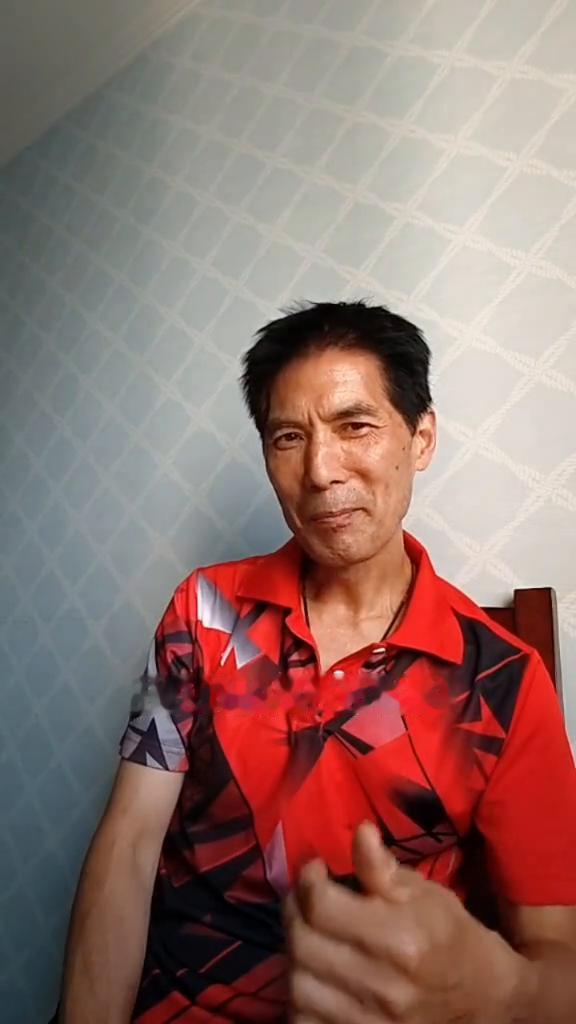 球友们你知道吗？一个人的凡尔赛不是住什么房开什么车，而是拎着乒乓球拍一口气打完三