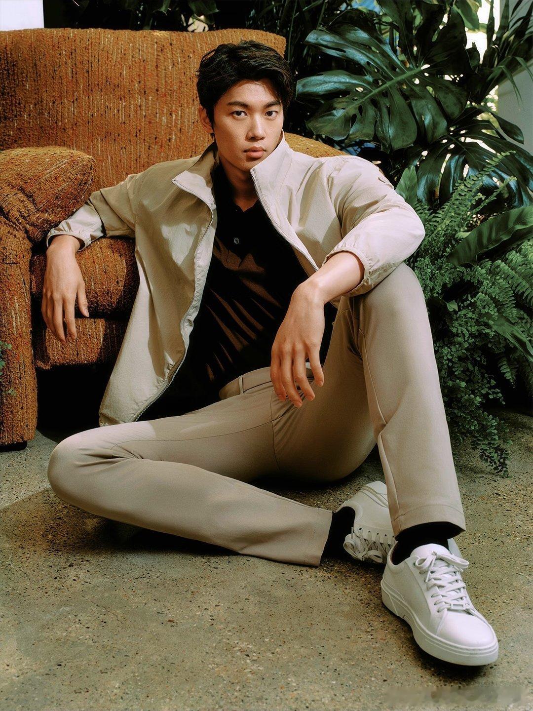 BOSS品牌代言人汪顺的春游BOTD｜在慢下来的日常里自在放空，享受当下。出镜B