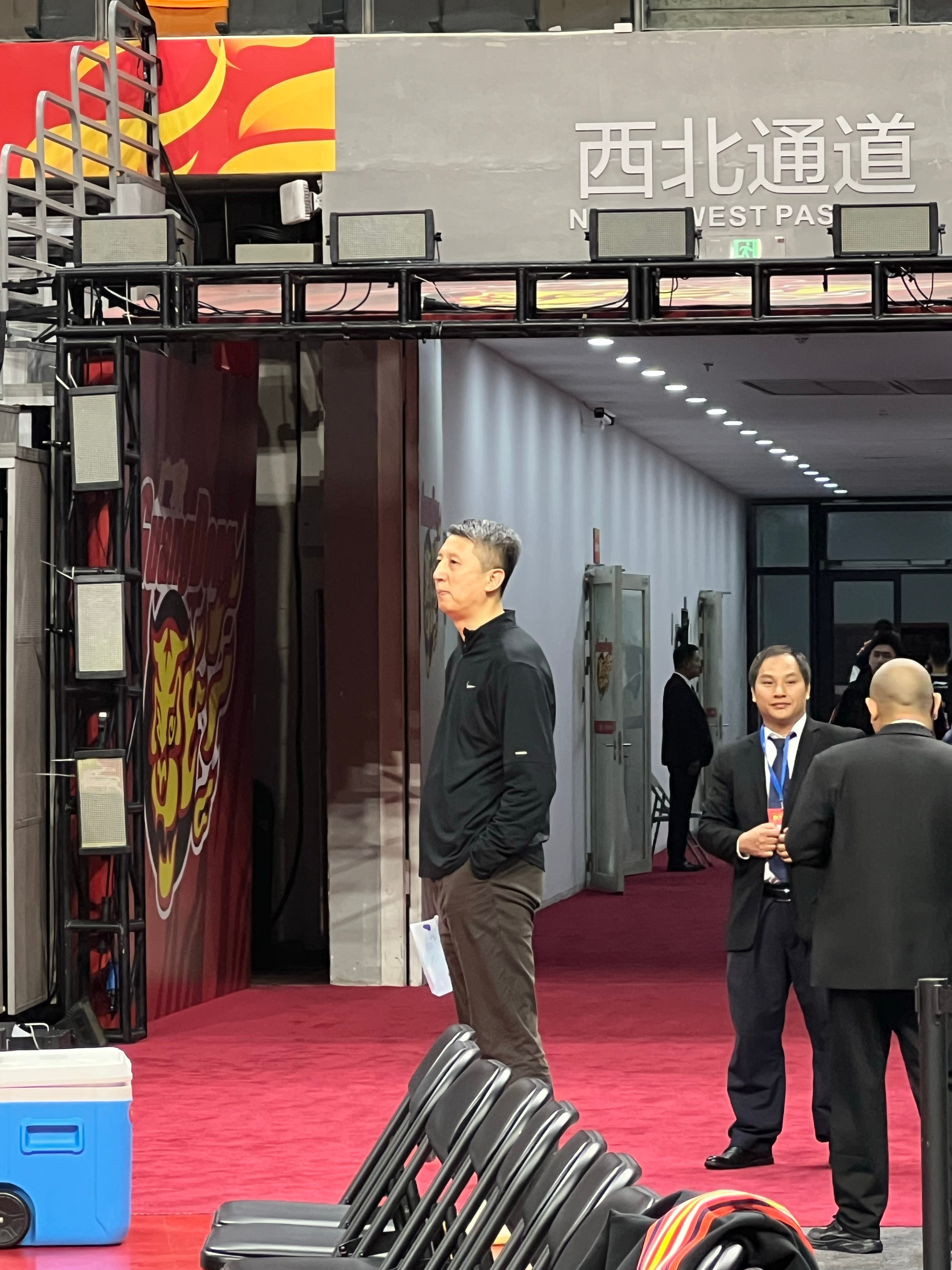 郭导来咯～广东男篮vs上海男篮郭士强 东莞·东莞银行篮球中心