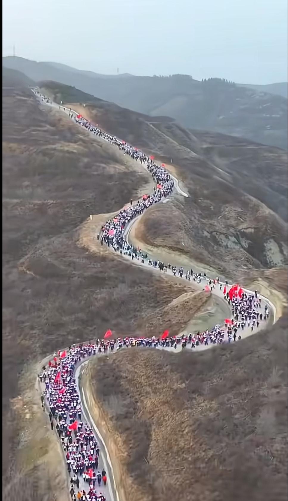 少年强则国强！为这样的清明祭扫活动感动得热泪盈眶！
        108里山路