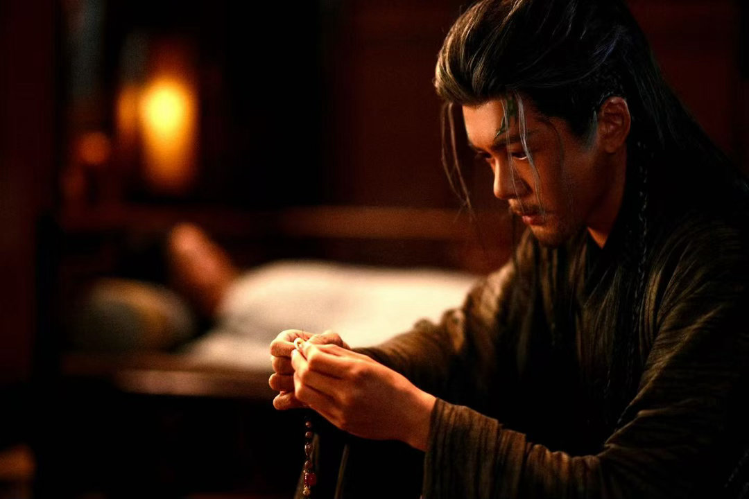 曾舜晞月鳞绮纪有效剧播德塔文实力印证有效剧播，曾舜晞饰演的武拾光开播15分钟角色