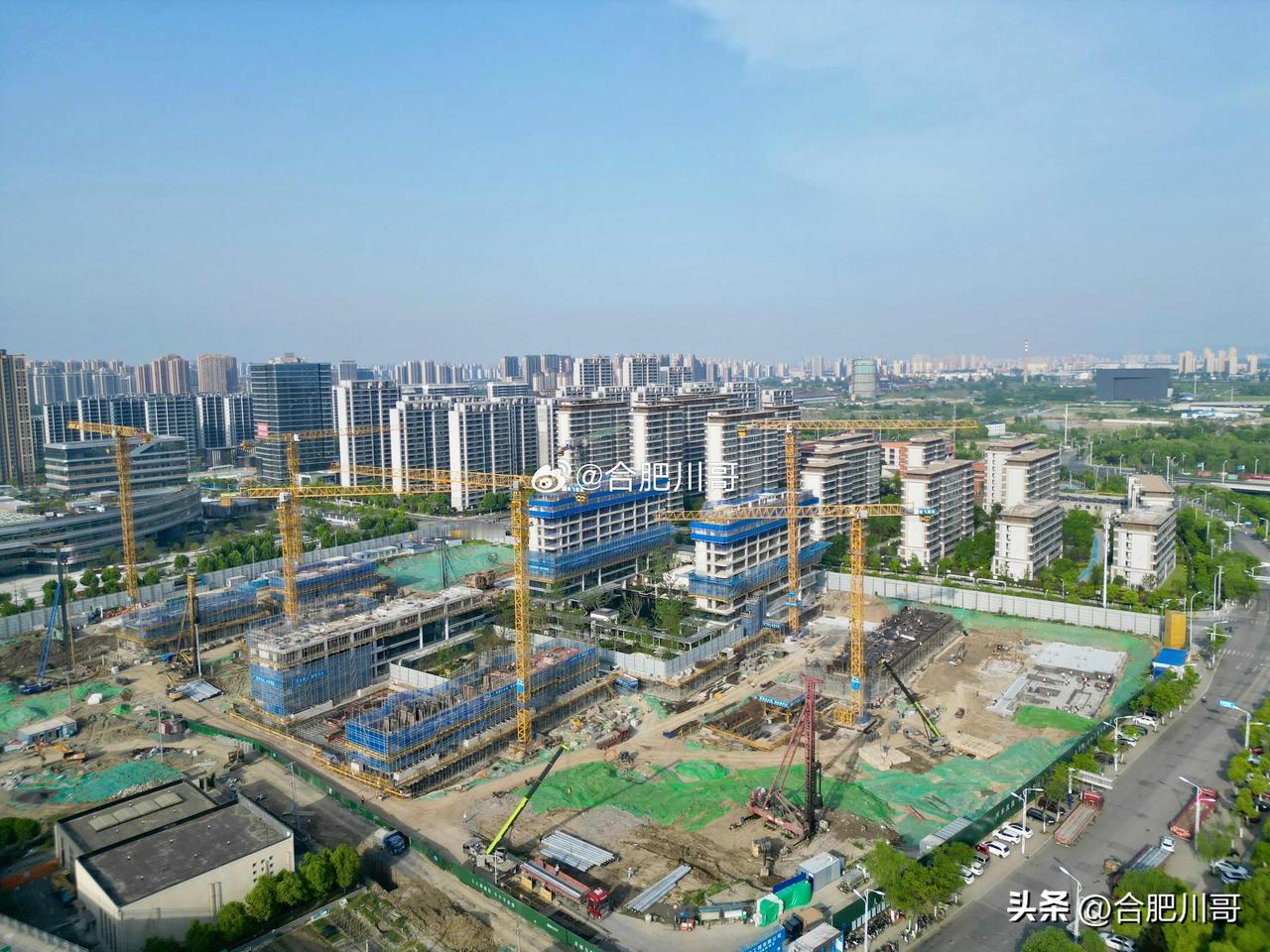 合肥东部新中心未来可期～

地铁、学校、公园、产业、市级医疗及场馆等配套均在陆续