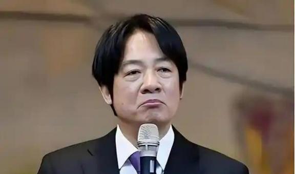 赖清德表示，大陆称“中华人民共和国台湾省”，把台湾说成是中国一部分，这样“吞并”