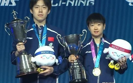 恭喜俩宝
世界杯
再次
顶峰相见乒乓澳门世界杯 澳门世界杯国乒 世界杯老友