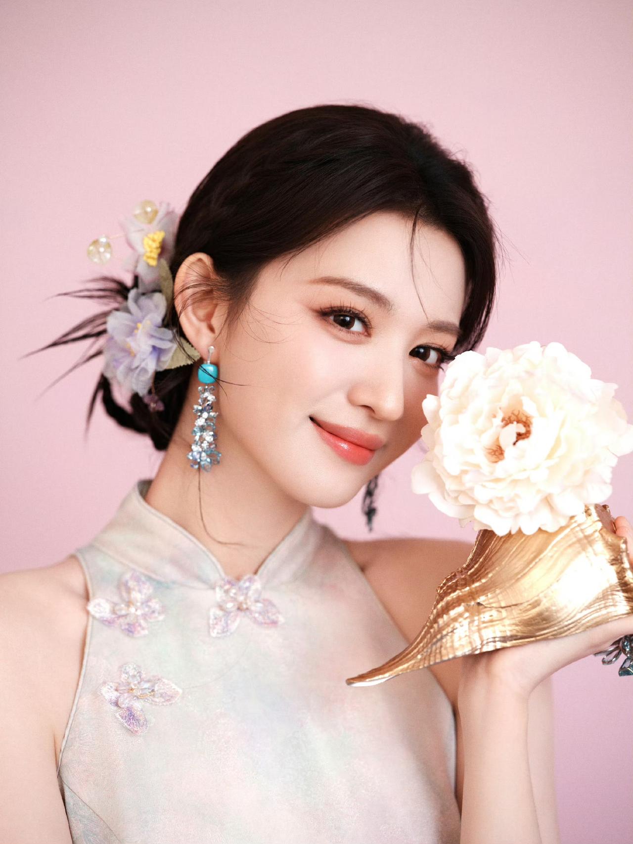 王楚然一眼沦陷的神级美图 为什么独立的女人最有魅力?