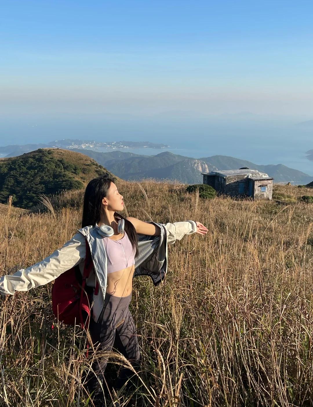 一年一次别错过‼️
香港大东山
追逐芒草与日落
开始期待今年的景色
打卡陈奕迅专