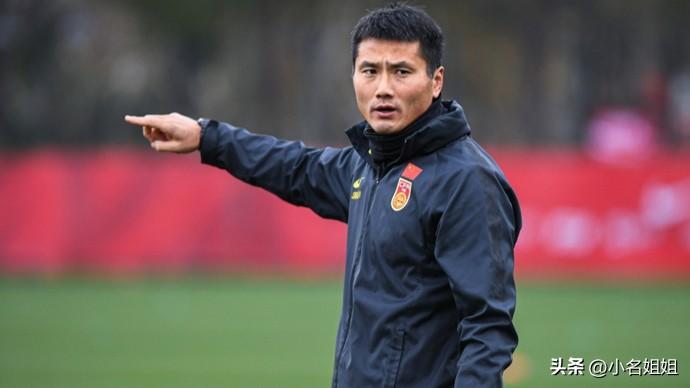 我严重怀疑这次足协全球选帅  
不是真想找外教，  
而是早就内定要扶正邵佳一，