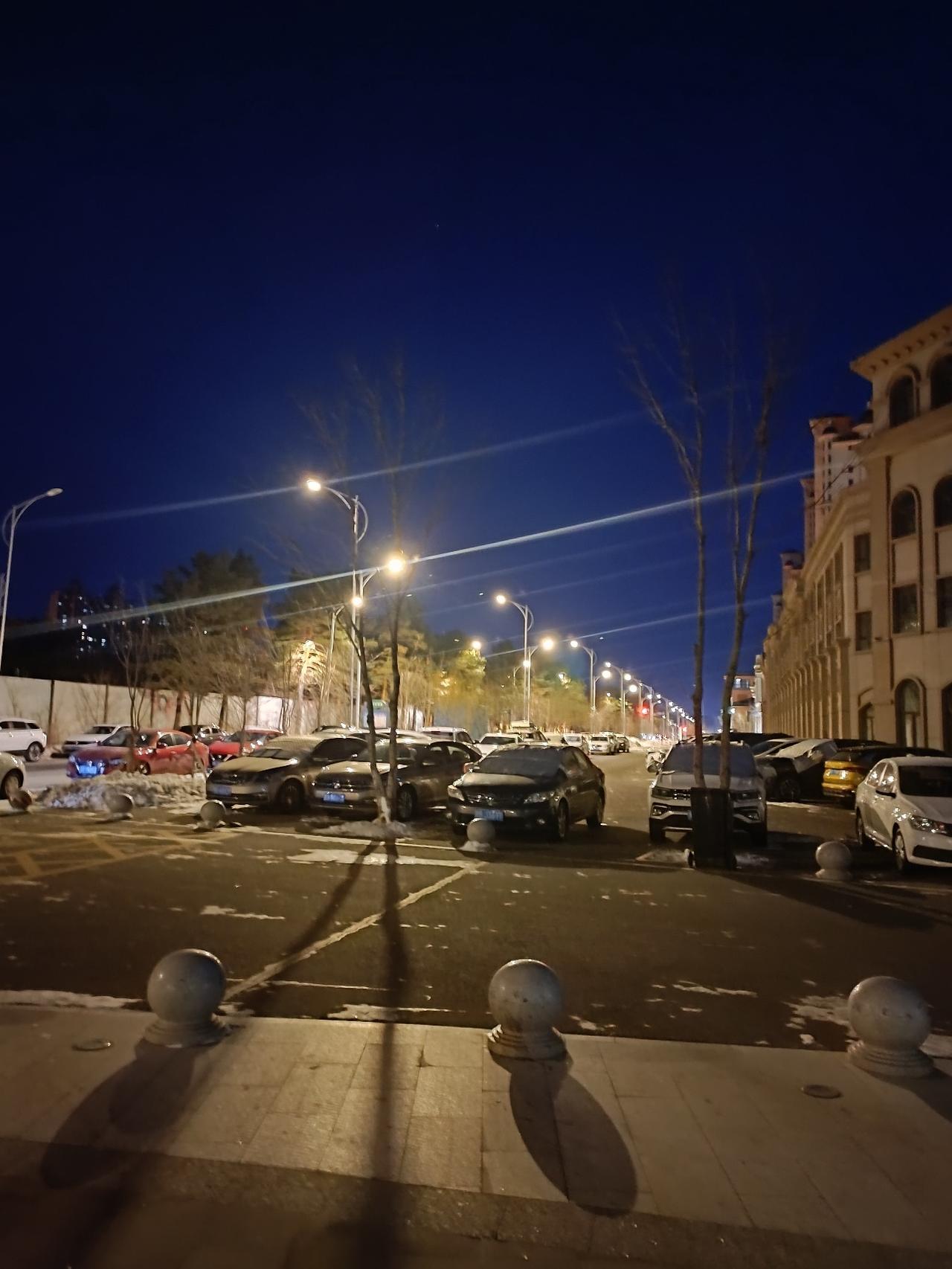 提前给大家敲个警钟啦！
1月8号到1月17号这段时间，
没事尽量不要出门了，因为