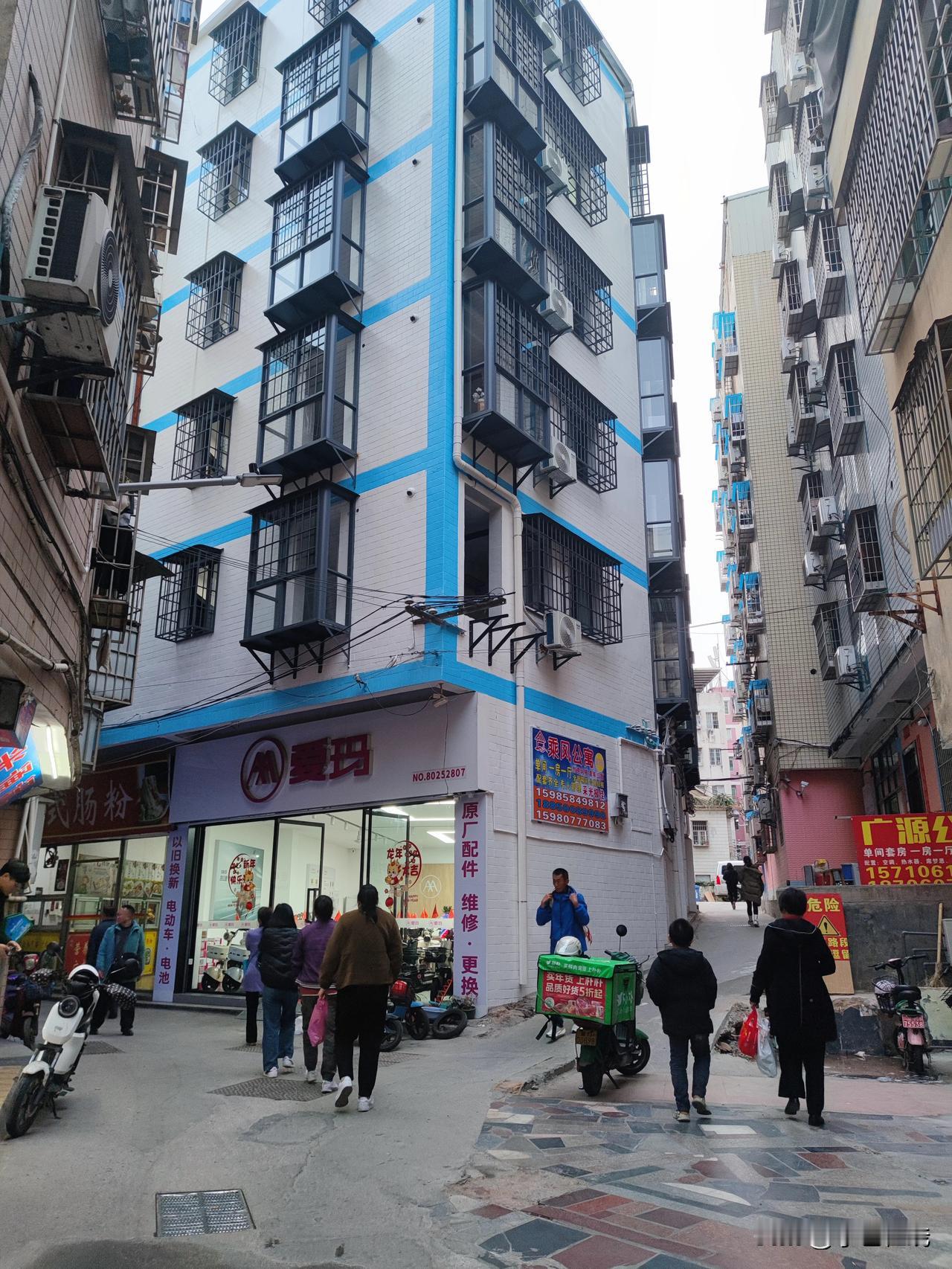 厦门岛内城中村别轻易拆了

厦门岛内城中村是很多来厦打拼者的首站，保留了很多人的