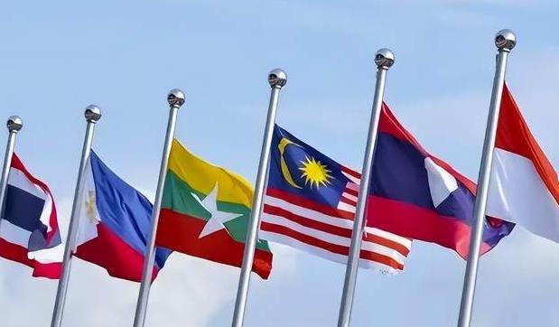 美国人又纠集了一帮“小弟”，搞了个所谓的“14国联合声明”。拿十年前的废纸来恶心