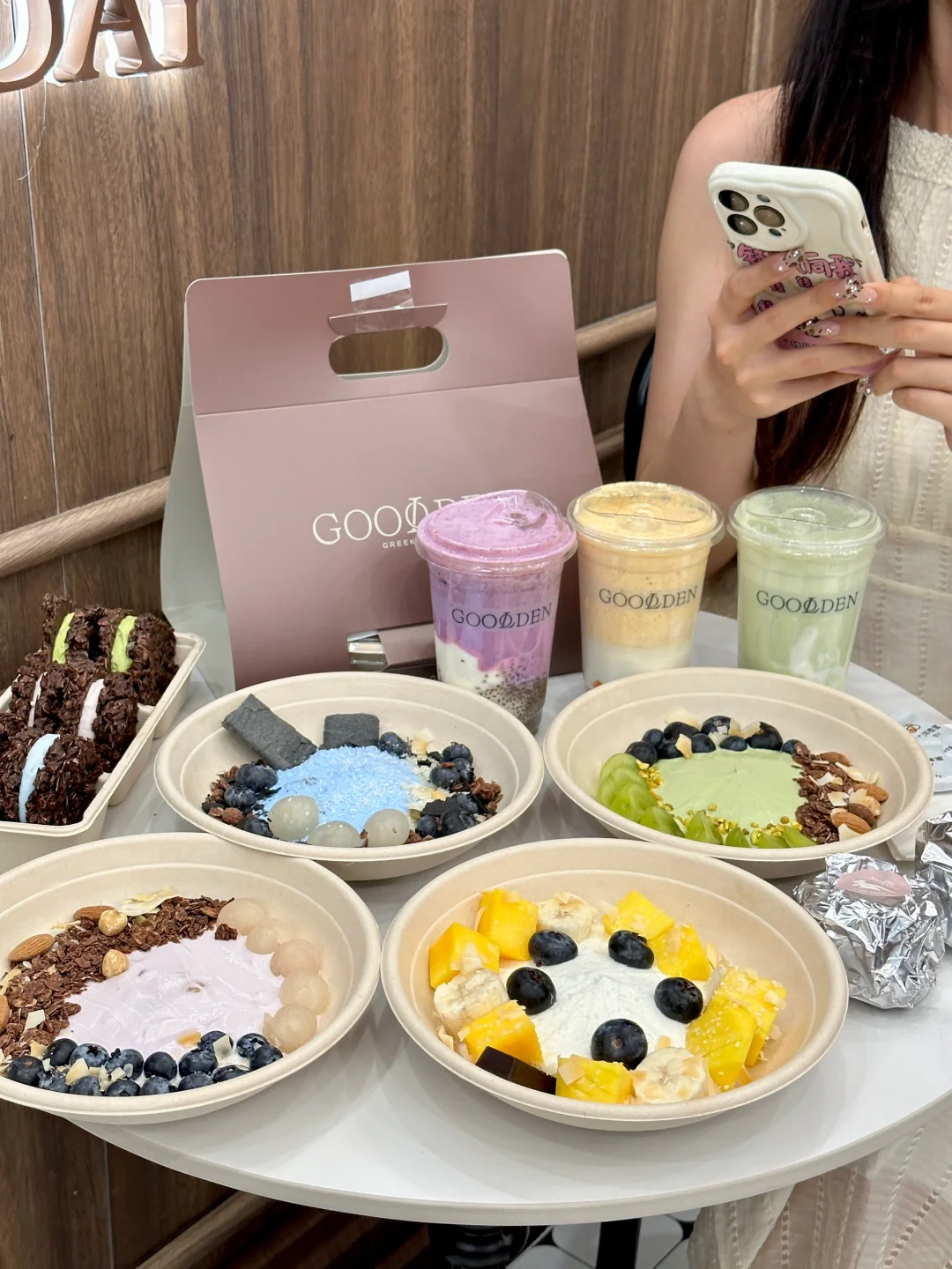 济南首家gooolden酸奶碗🥣巨巨巨好吃！
