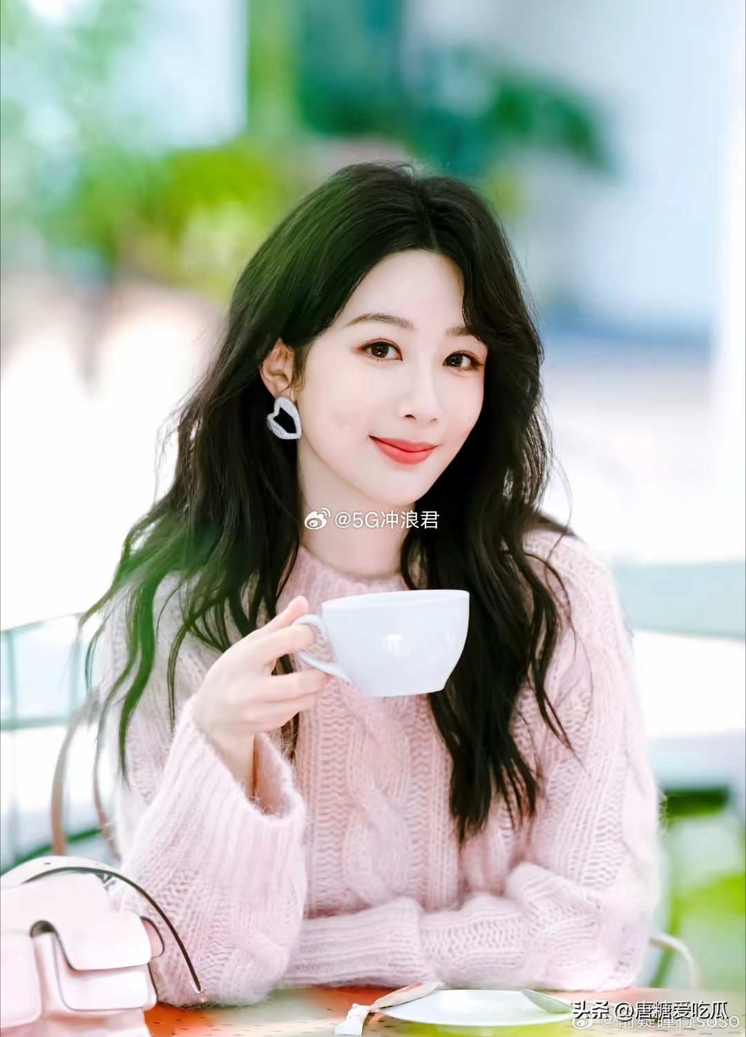 杨紫还是要拿奖当年不肯嫁东风本子很好，但是同类型的已经有赵丽颖《知否》还有谭松韵