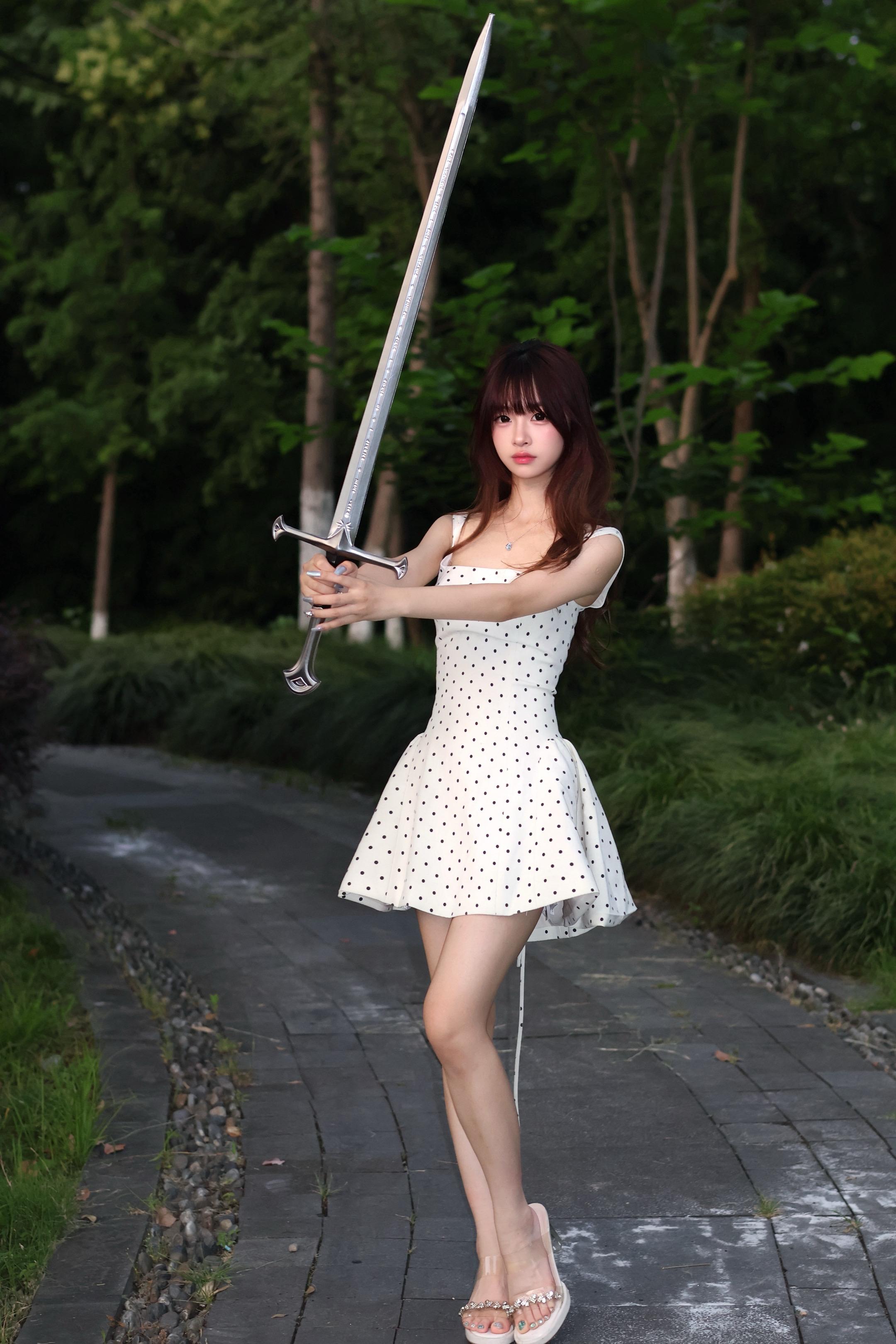 我爱浪迹天涯  女子志在四方