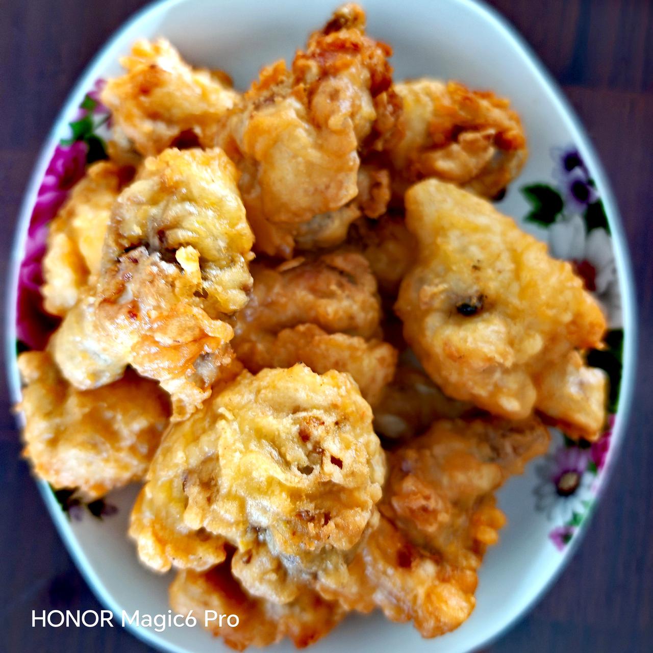 五一快乐呀！晚上这顿饭必须好好整。我打算去吃顿火锅，热气腾腾的锅底，涮上鲜嫩的羊