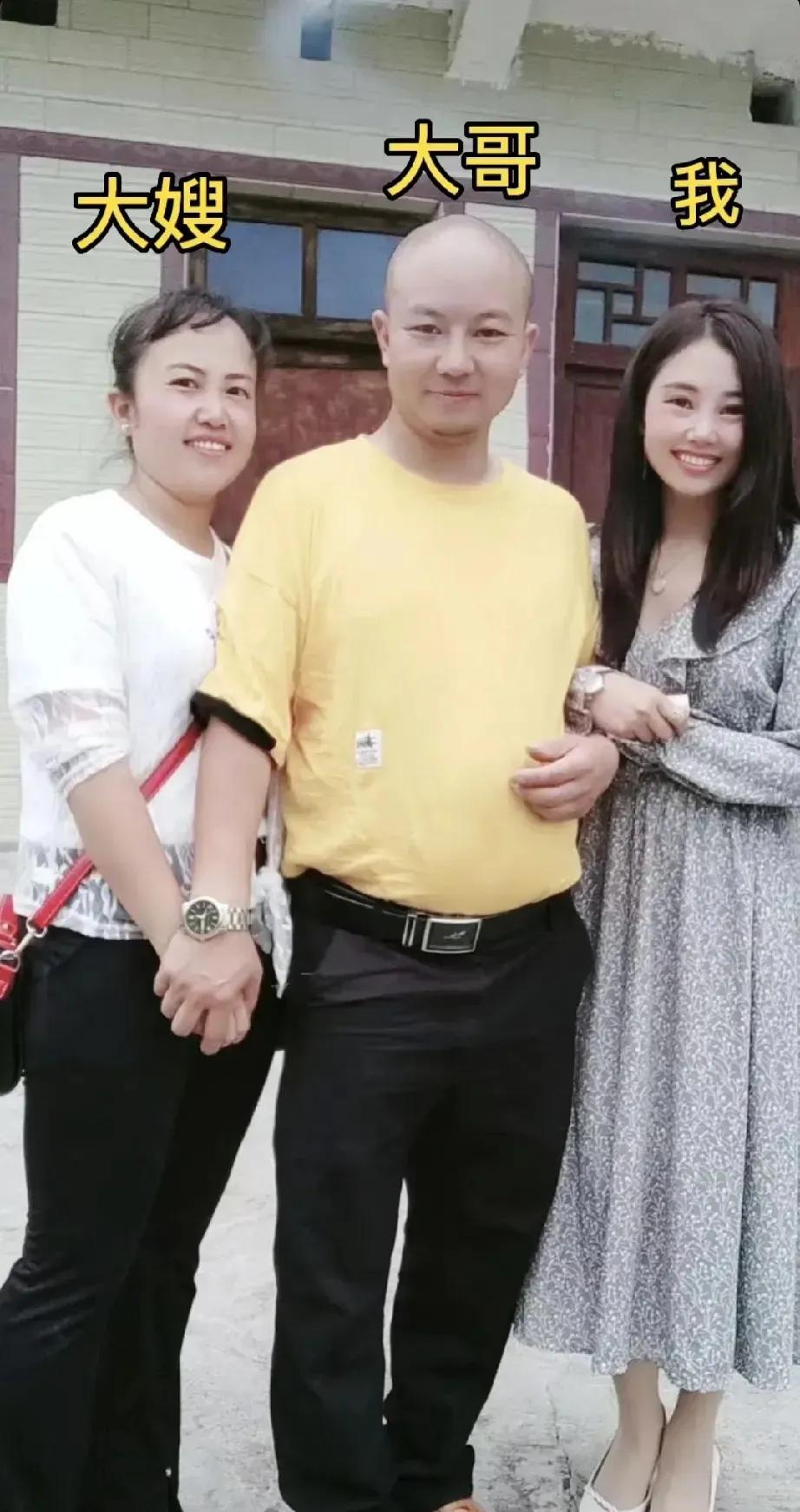 近日，杨妞花的故事再次登上了热搜！杨妞花的每一段视频，我都看了很多遍，每一次都感