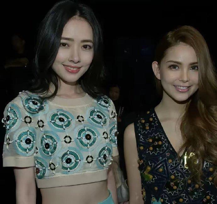 郭碧婷真的是合照杀手，难怪向太这么喜欢她，就连混血的昆凌在气质这方面都输给了她 