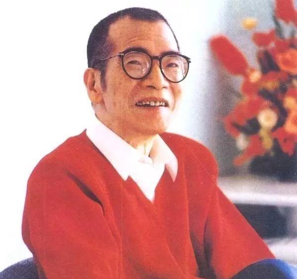 知名数学天才陈景润一身波澜壮阔，他的儿子陈由伟却并没有继承他的衣钵，而是走上了与