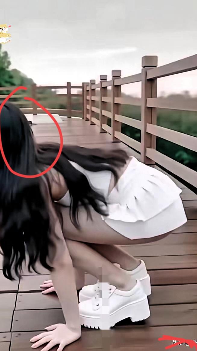 谁懂啊！中秋读一首原创《水调歌头》，再配几句巧对，居然比吃月饼还让人心里熨帖！你