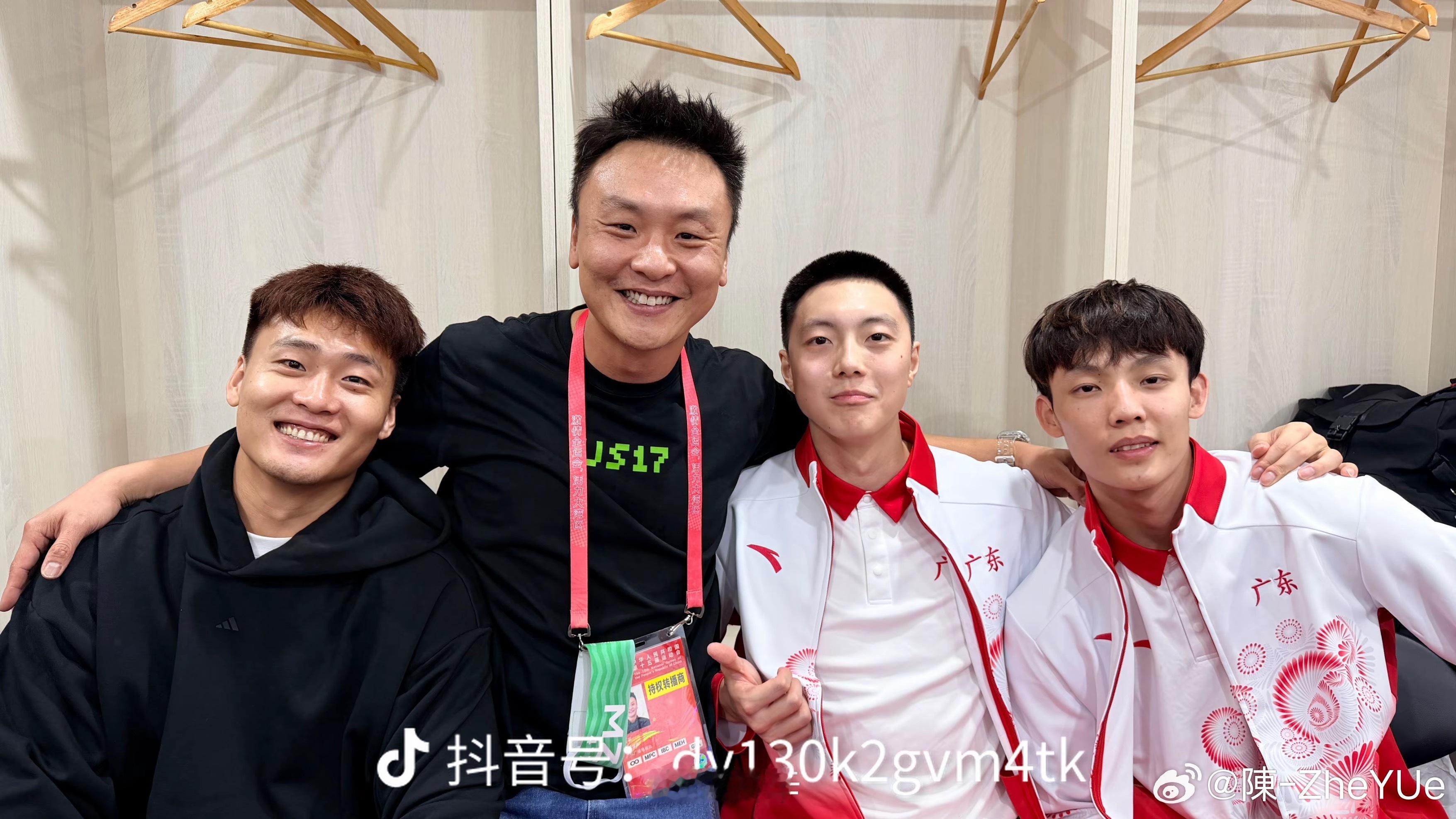 “再无众神归位” 