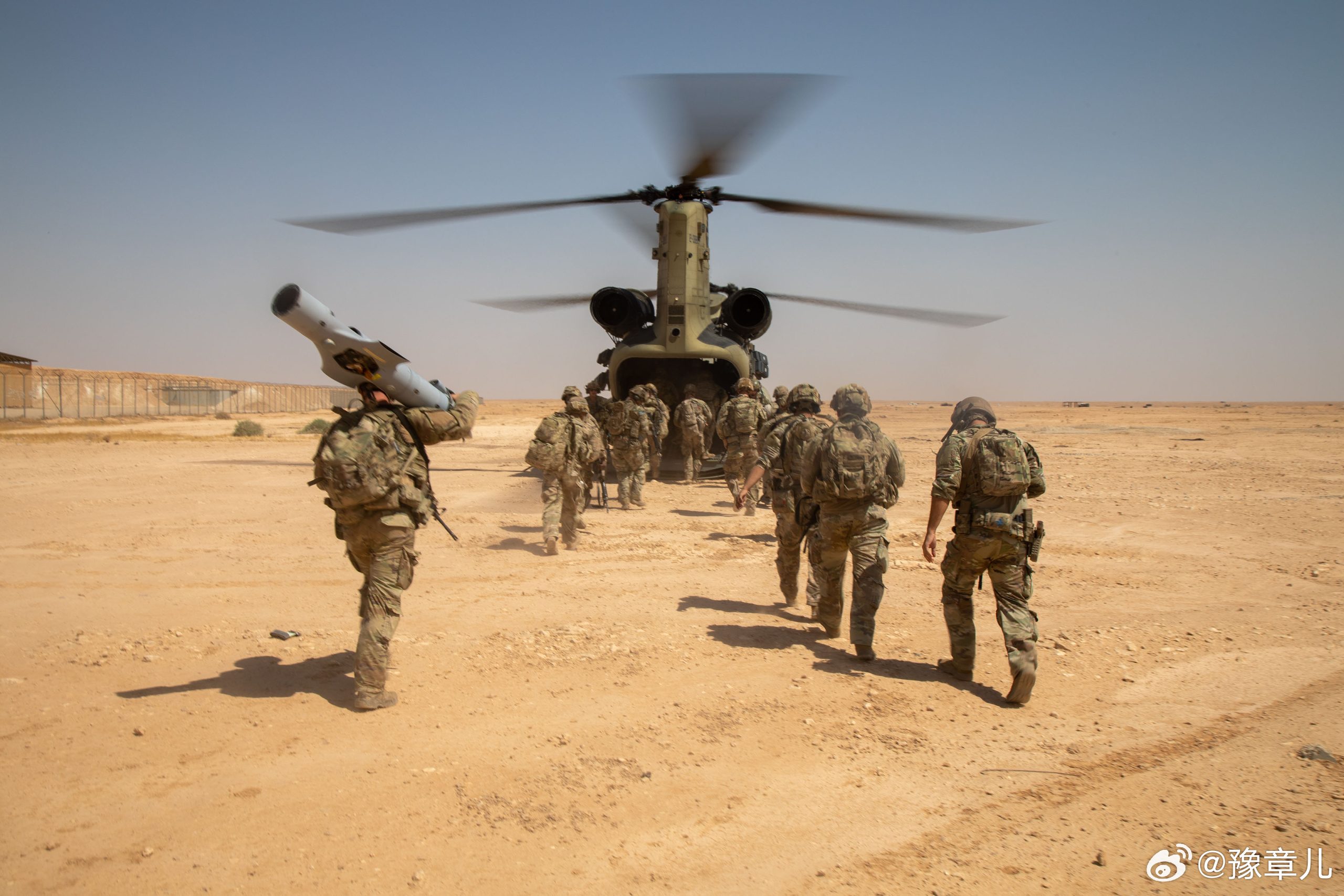 在伊拉克伊斯兰抵抗组织发动袭击后，驻扎在伊拉克的北约部队中所有 100 名意大利